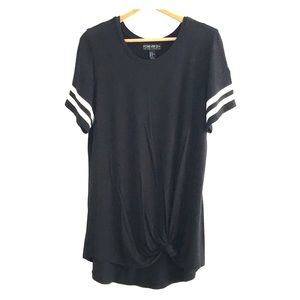 5/$30 Black Long T-shirt